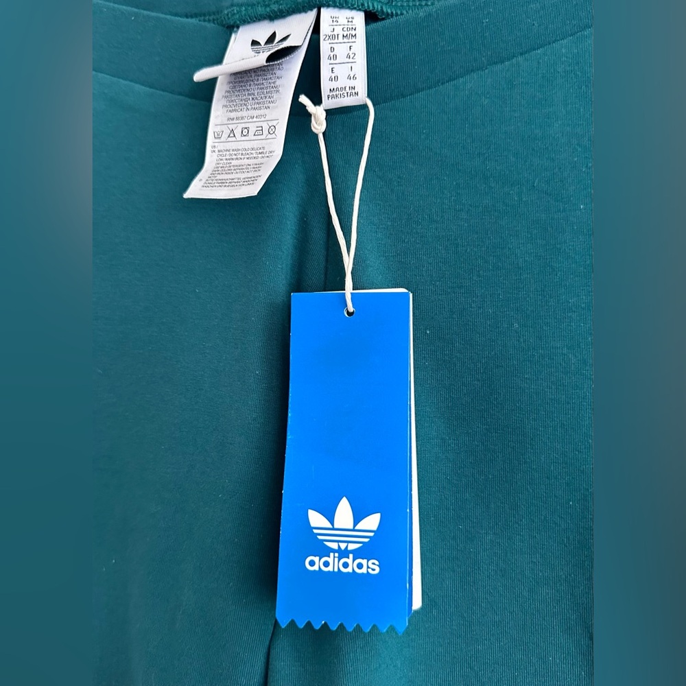 BNWT adidas Originals Teal Green 3-Stripes Leggings 💚 - Picture 3 of 4